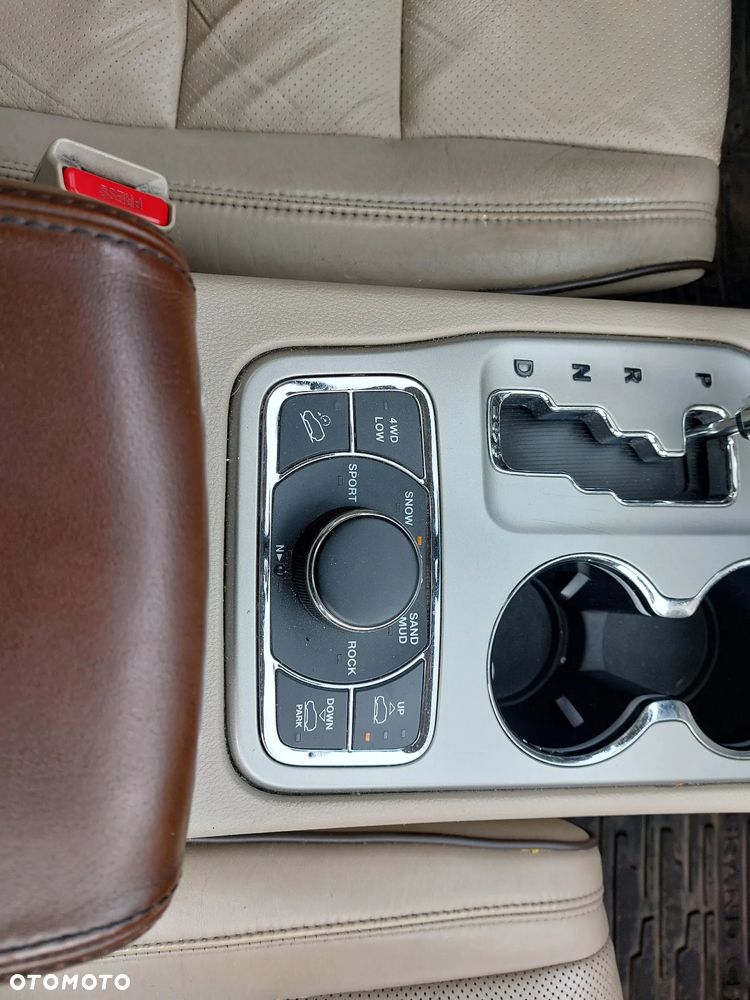 Jeep Grand Cherokee 3.0 CRD Overland - 24