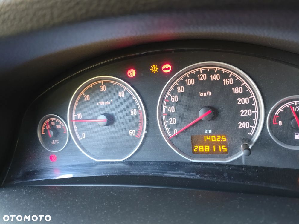 Opel Vectra 1.9 CDTI Cosmo - 14