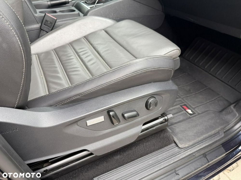 Volkswagen Amarok 3.0 V6 TDi 4MOTION Highline - 24