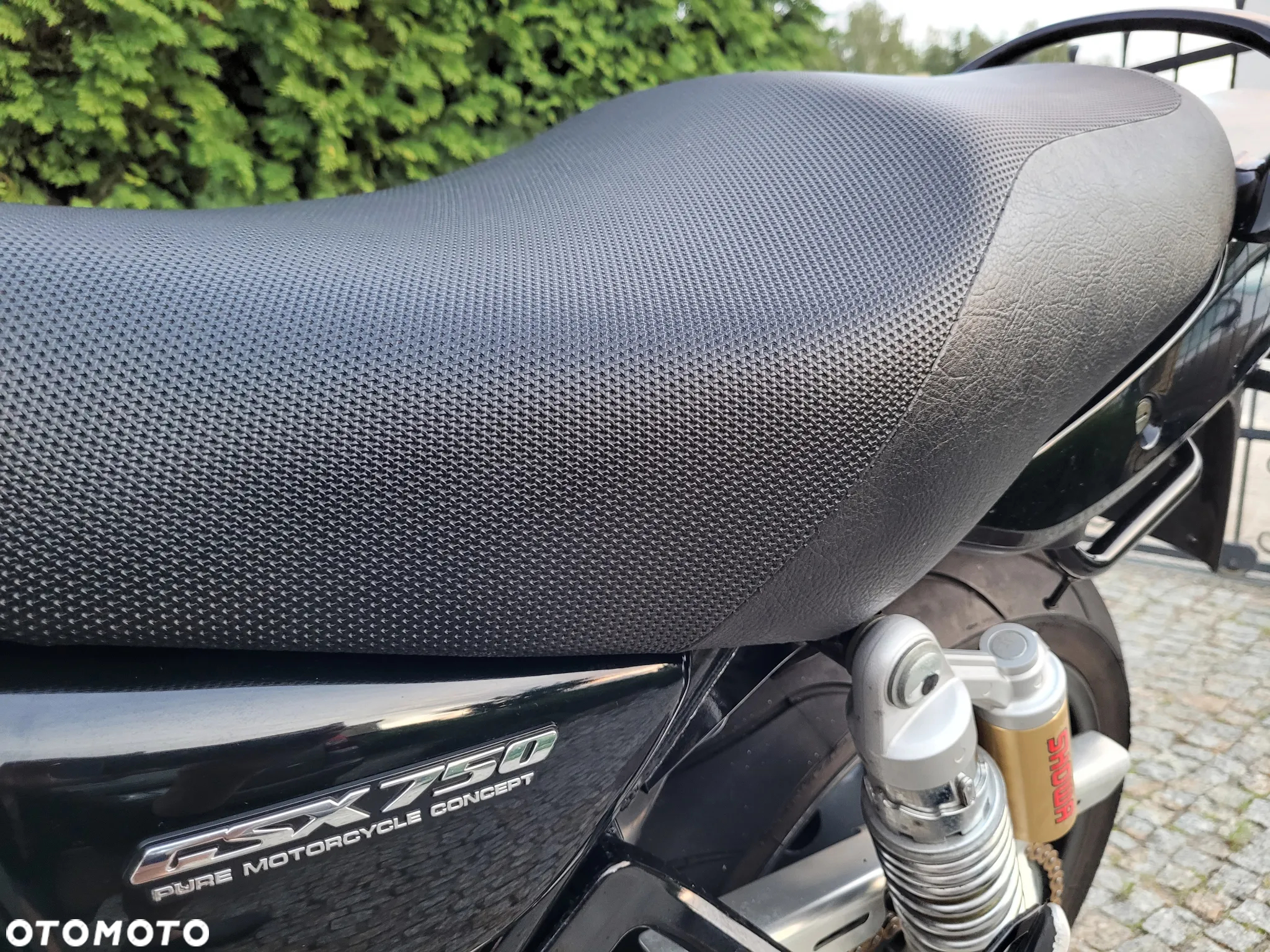 Suzuki GSX - 7