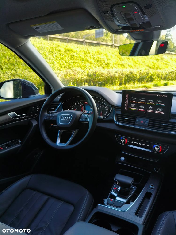 Audi Q5 40 TFSI quattro S tronic - 8