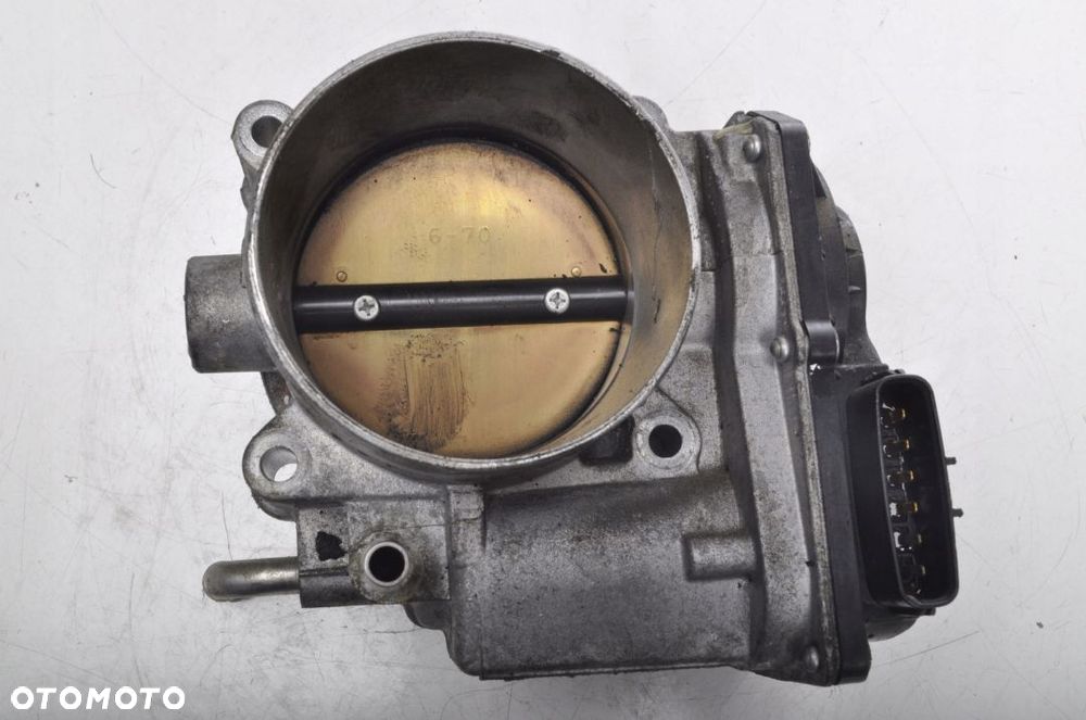 LEXUS GS III 450h 3.5 PRZEPUSTNICA 22030-31040 - 3