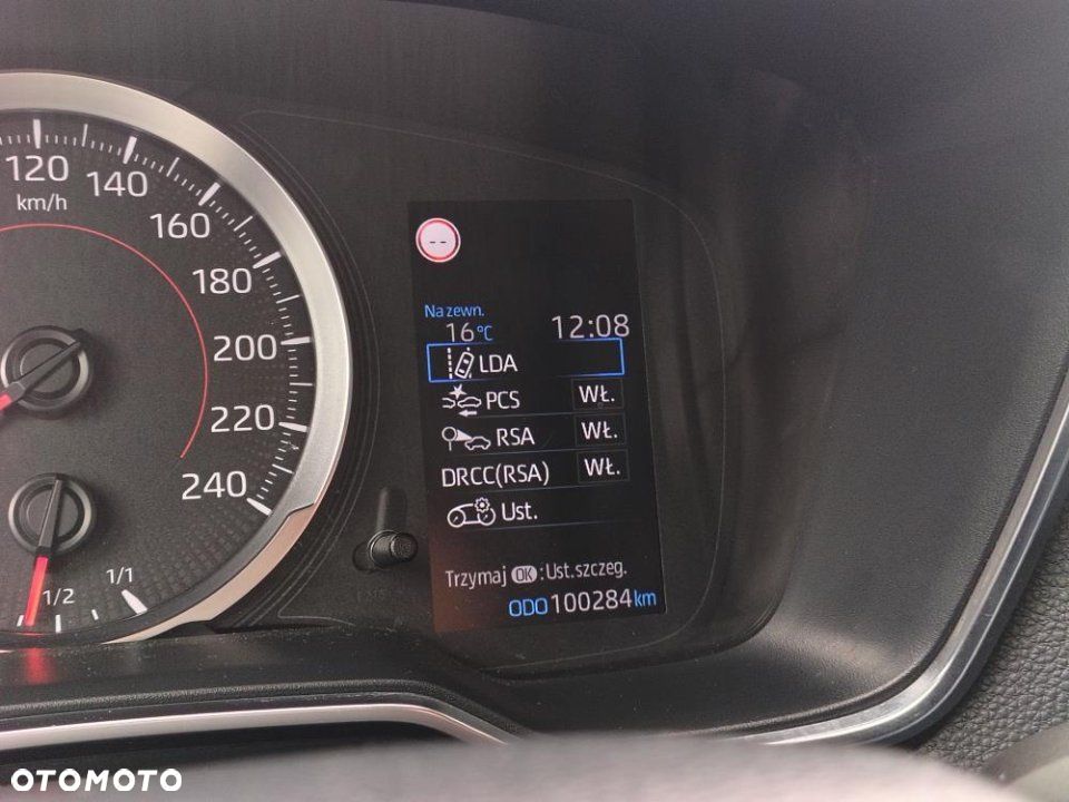 Toyota Corolla - 29
