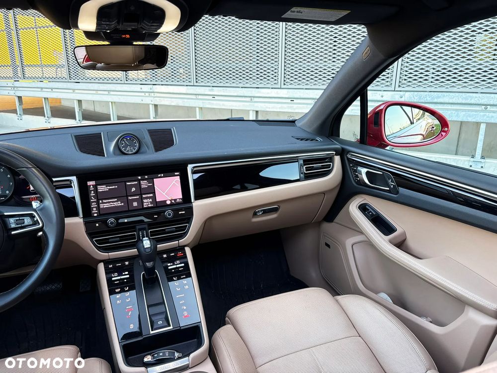 Porsche Macan - 17
