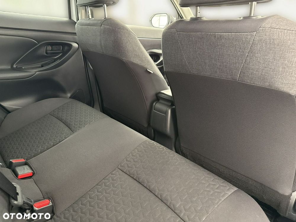 Toyota Yaris Cross - 24