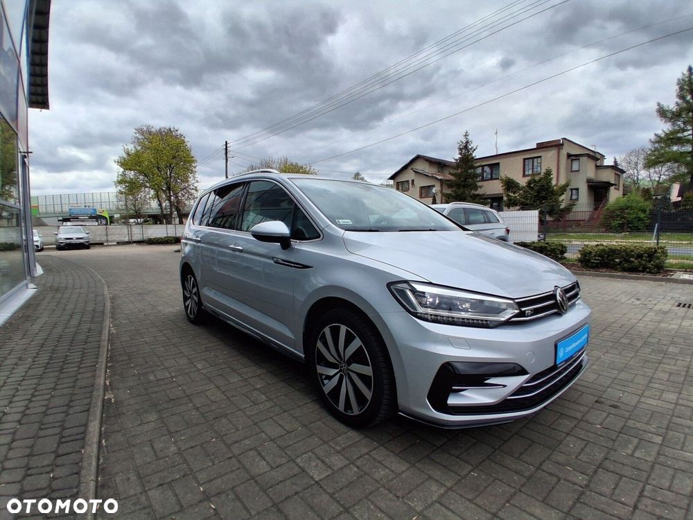 Volkswagen Touran - 39