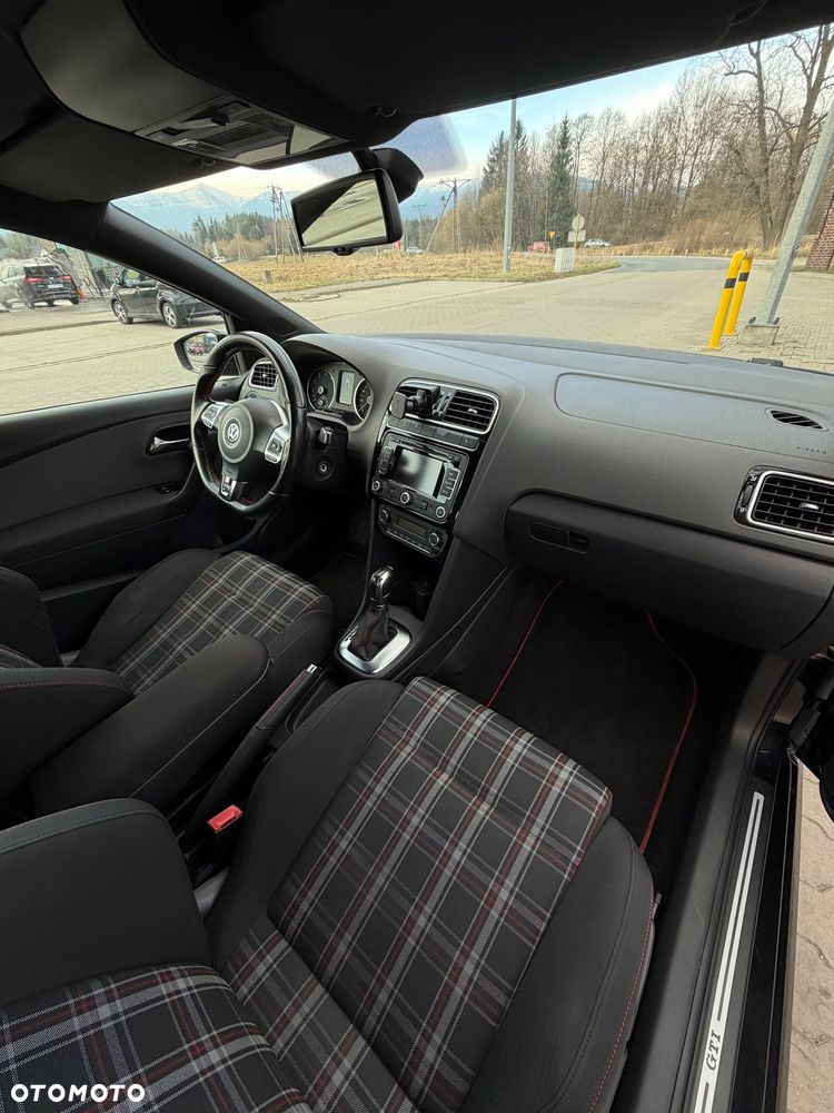 Volkswagen Polo 1.4 DSG GTI - 20