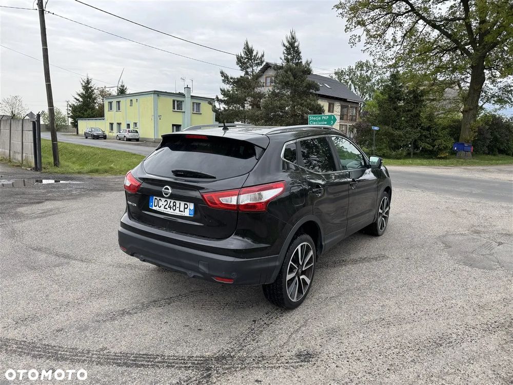 Nissan Qashqai 1.6 dCi 4x4 Tekna S&S - 12