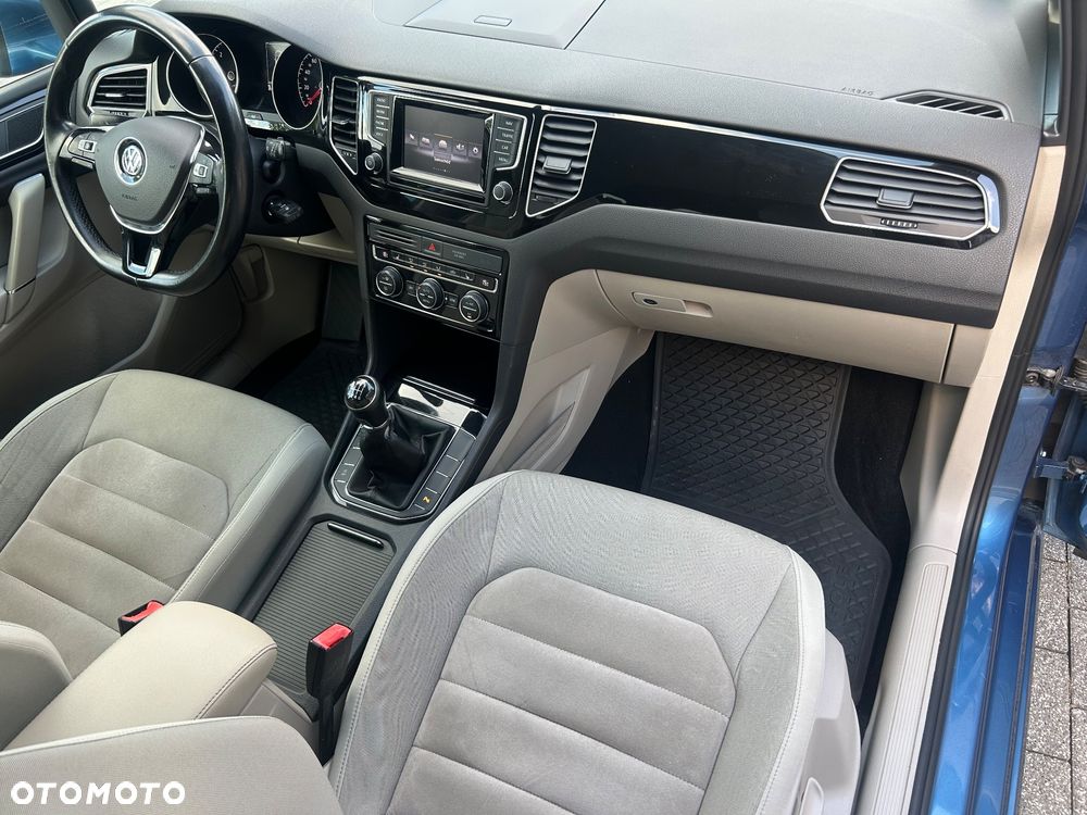 Volkswagen Golf Sportsvan 2.0 TDI (BlueMotion Technology) Highline - 24
