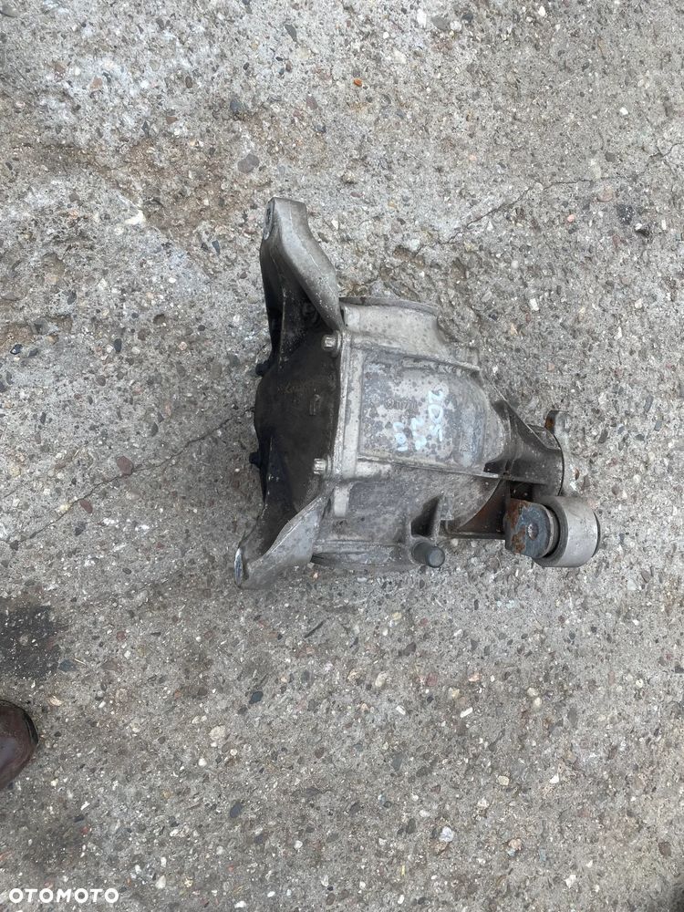 MERCEDES 205 TYNY MOST 2,2 cdi - 1