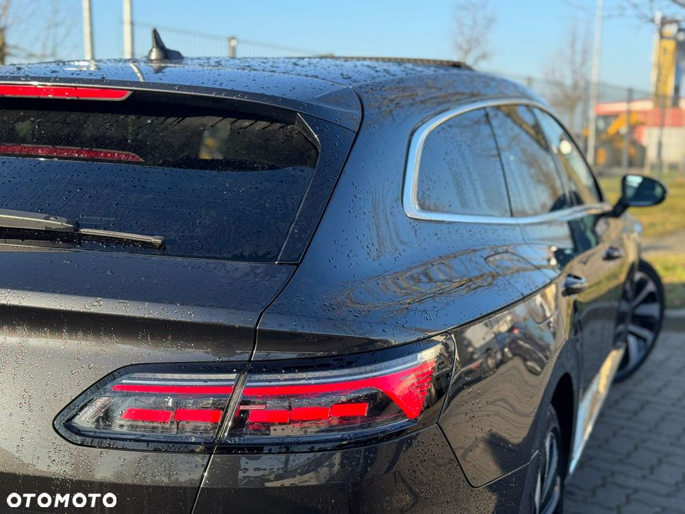 Volkswagen Arteon 2.0 TDI SCR R-Line DSG - 9