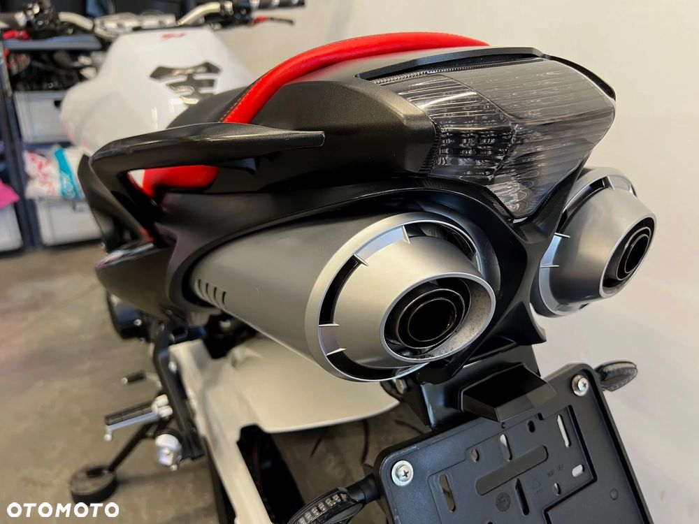 Yamaha FZ6 - 25