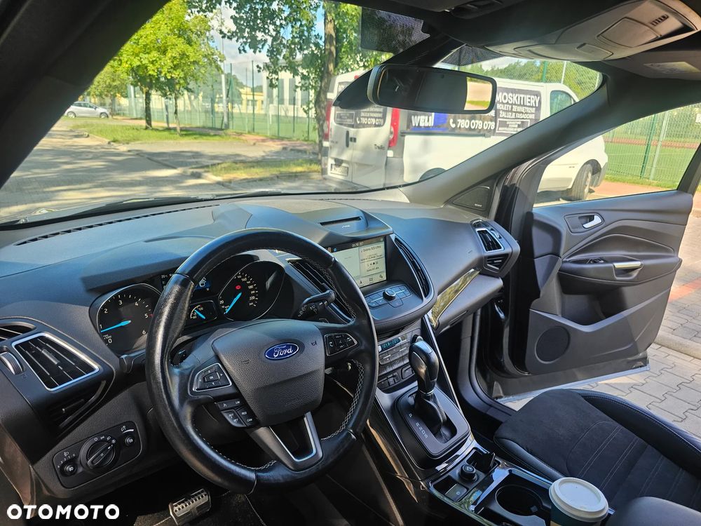 Ford Kuga 2.0 TDCi AWD ST-Line - 21