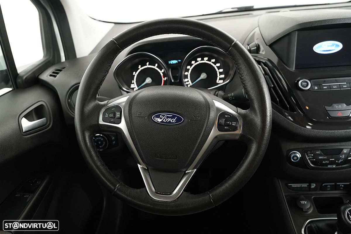 Ford Tourneo Courier 1.0 EcoBoost Titanium - 14