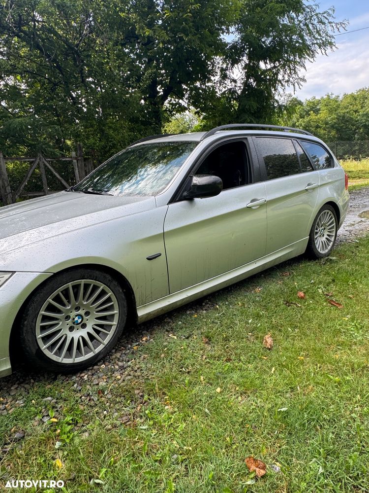BMW Seria 3 318d - 3