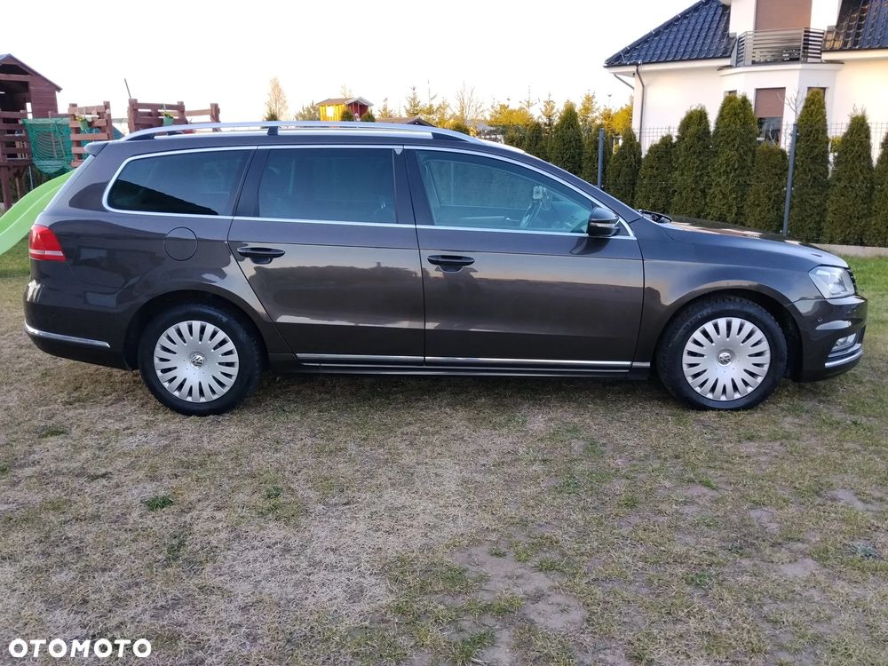 Volkswagen Passat 2.0 TDI Comfortline R-Style DSG - 13