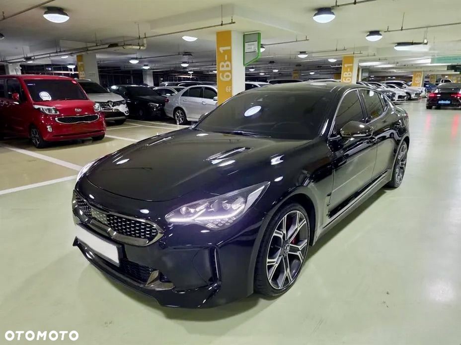Kia Stinger 2.0 T-GDI GT Line - 2