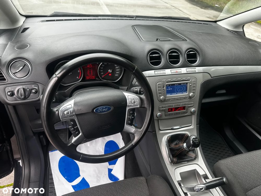 Ford S-Max 1.8 TDCi Trend - 28