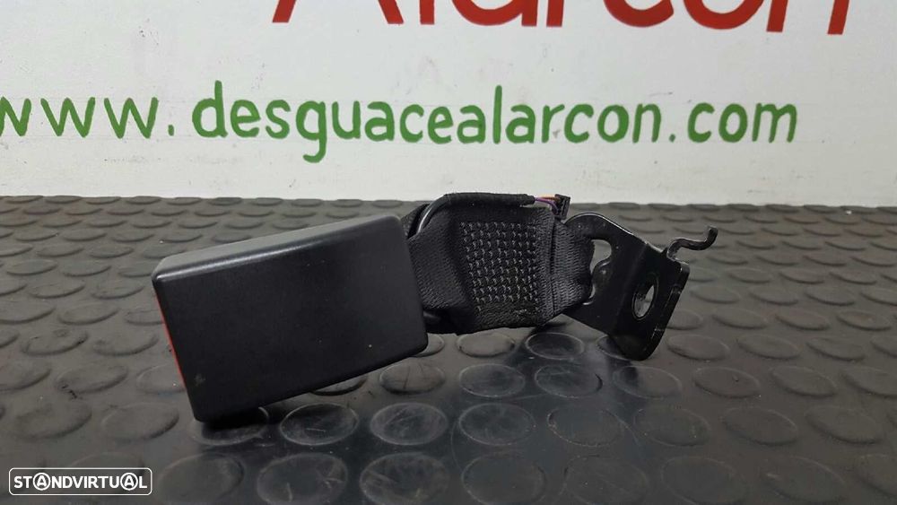 ENGATE DA CORREIA BMW SERIE 1 LIM. (F20) 120D - 3