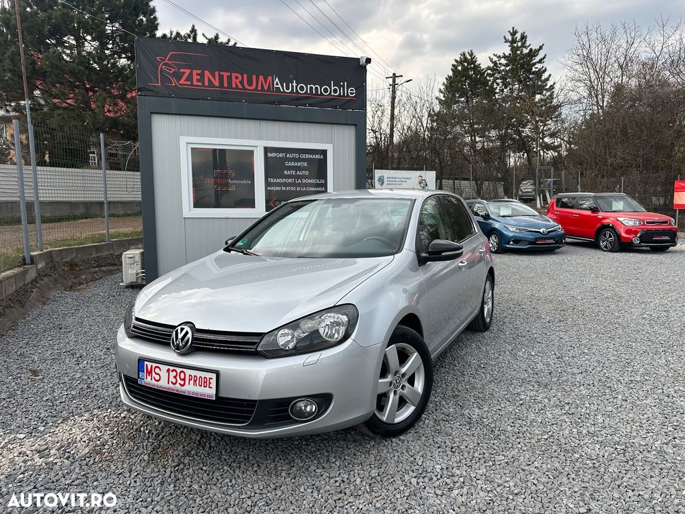 Volkswagen Golf 1.6 TDI DPF BlueMotion Technology DSG Style - 1