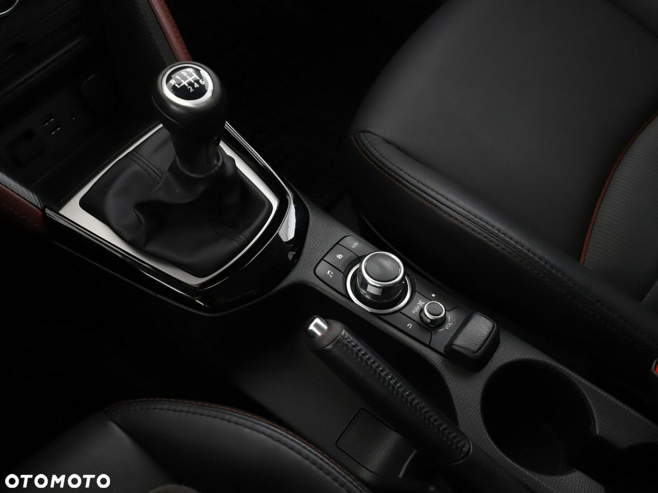 Mazda CX-3 SKYACTIV-G 120 FWD Sports-Line - 31