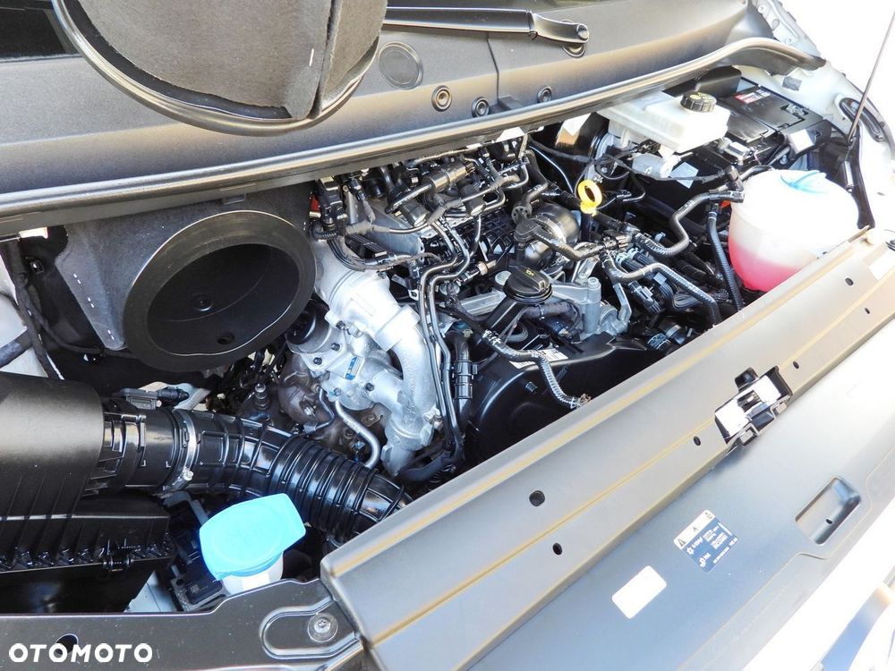 Volkswagen CRAFTER WYWROTKA TEMPOMAT NAWIGACJA BLIŹNIACZE KOŁA KLIMATYZACJA  180KM - 25