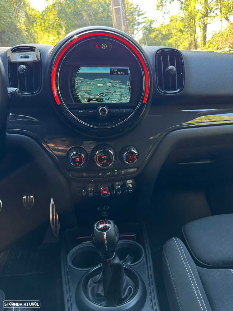 MINI Countryman One D - 11