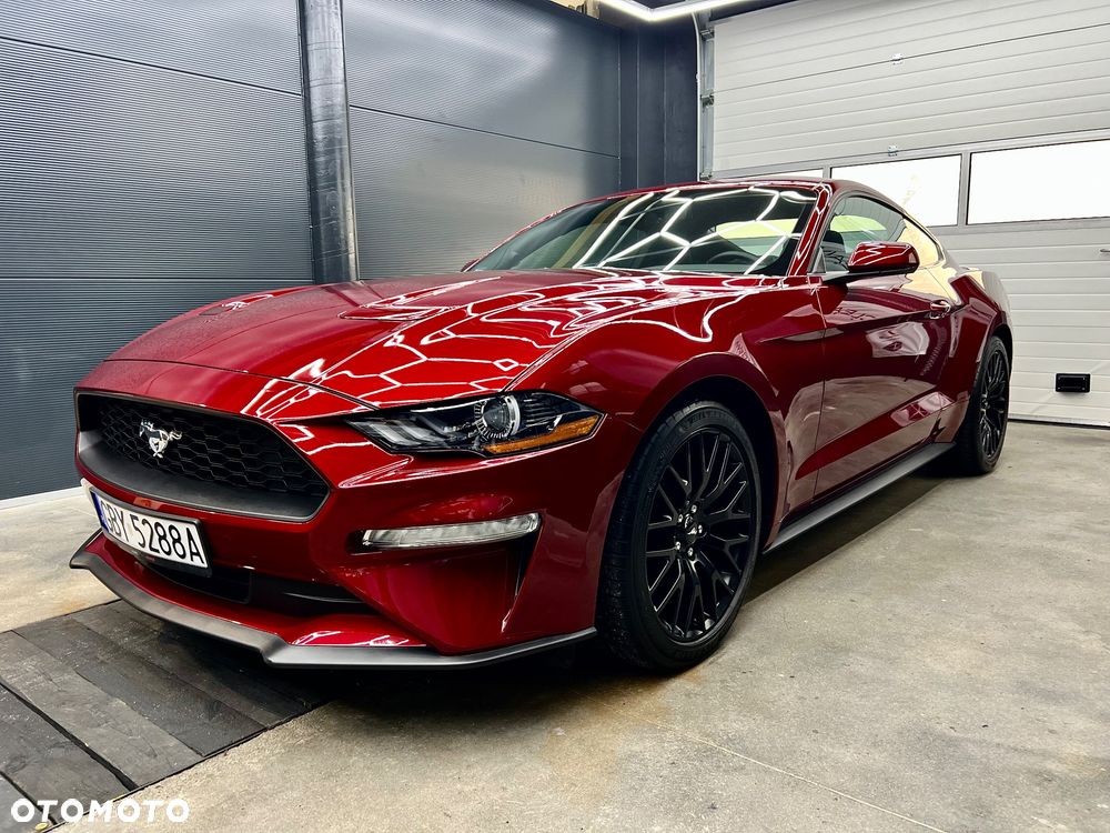 Ford Mustang - 5