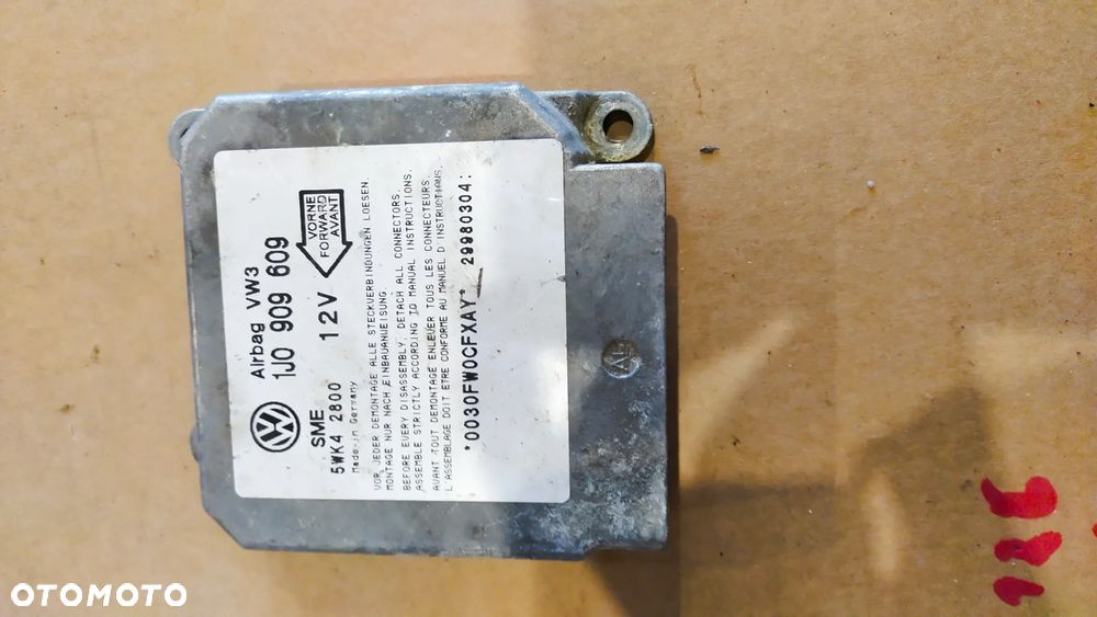 AIRBAG STEROWNIK SENSOR 1J0 909 609 VW GOLF IV - 1
