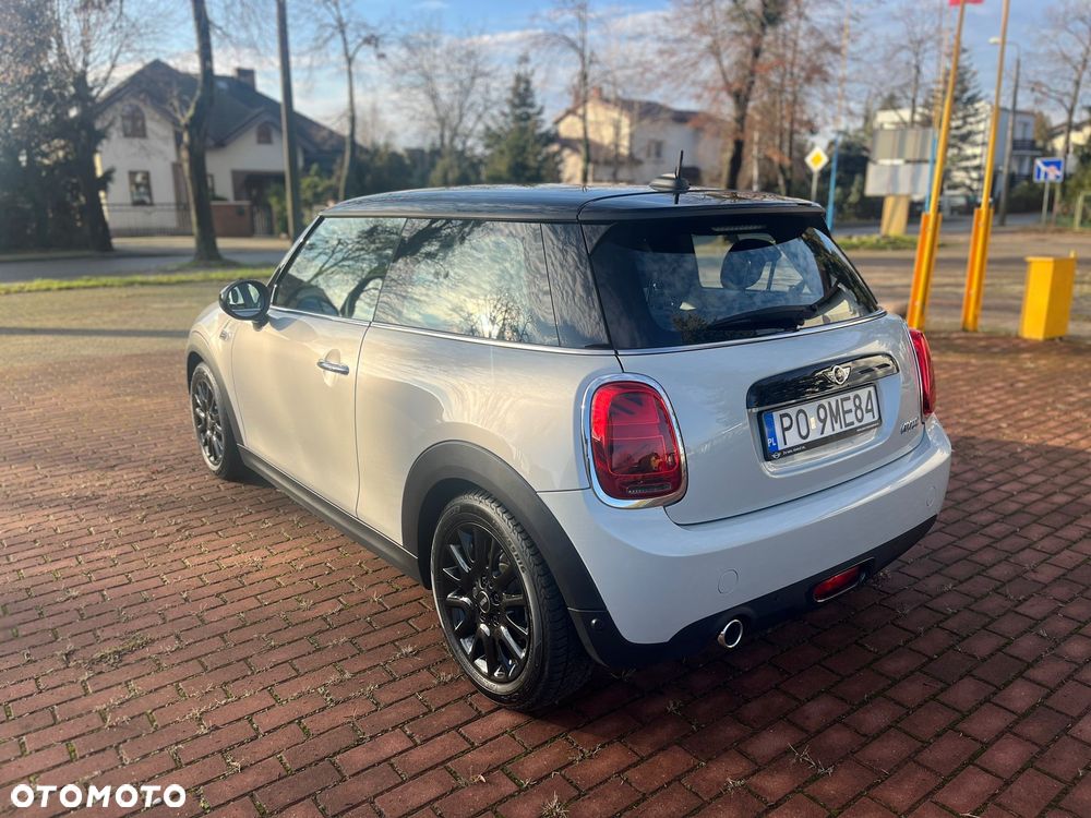 MINI Cooper Standard - 3