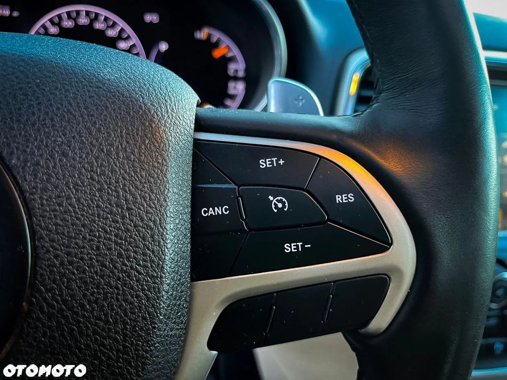 Jeep Grand Cherokee 3.6 V6 Limited - 36