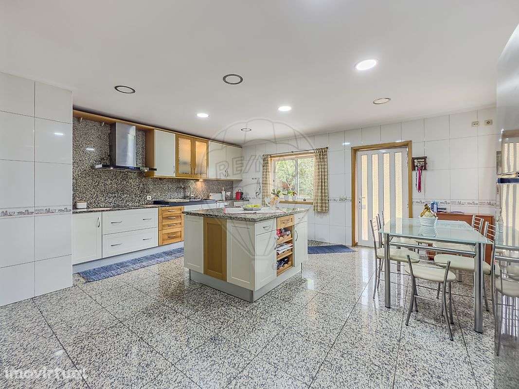 Moradia T4 para venda - Grande imagem: 4/44