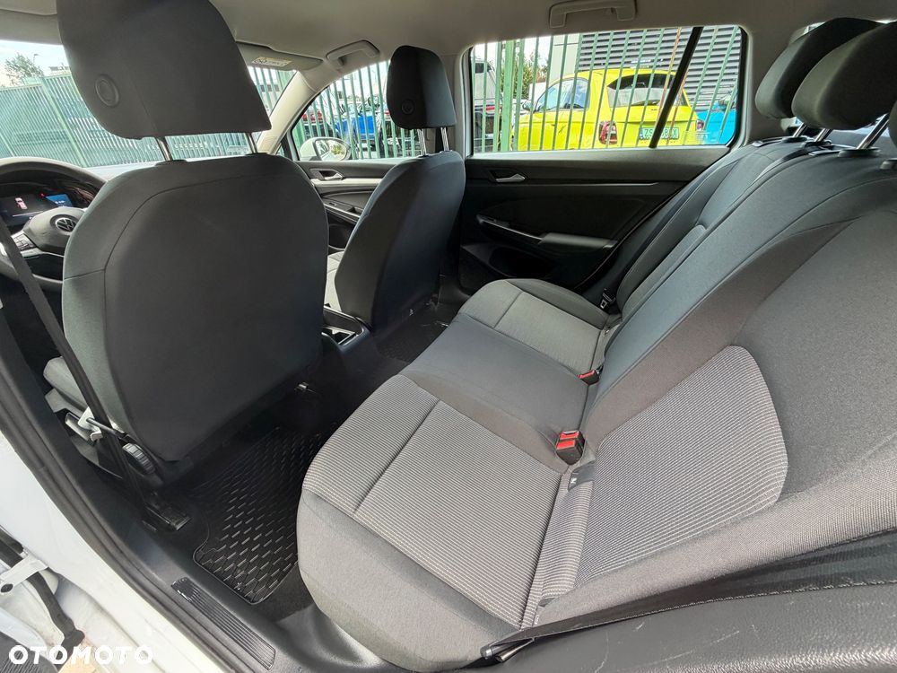 Volkswagen Golf 1.0 TSI - 27