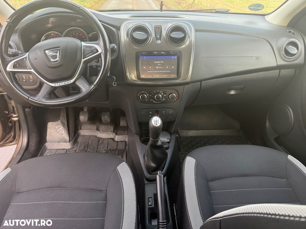 Dacia Sandero Stepway TCe 90 (S&S) Celebration - 7