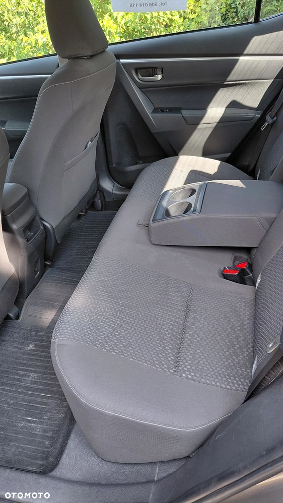 Toyota Corolla 1.6 Premium MS - 9