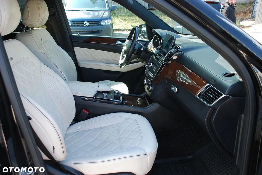 Mercedes-Benz GLE 250 d 4-Matic - 2