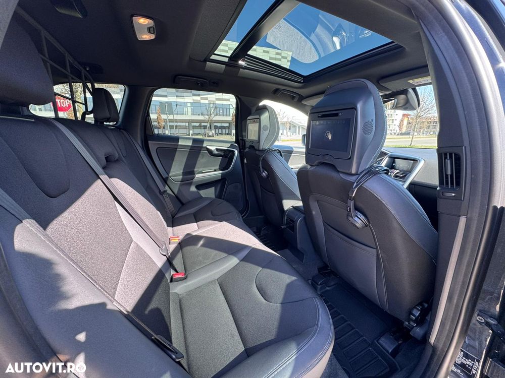 Volvo XC 60 D3 Momentum - 27