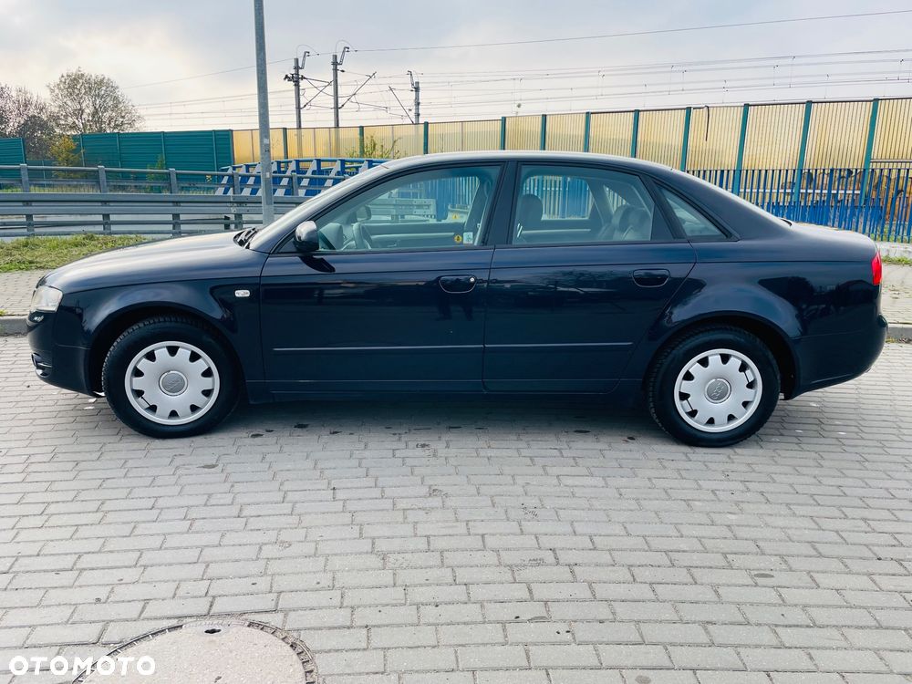 Audi A4 Limousine 1.6 - 7