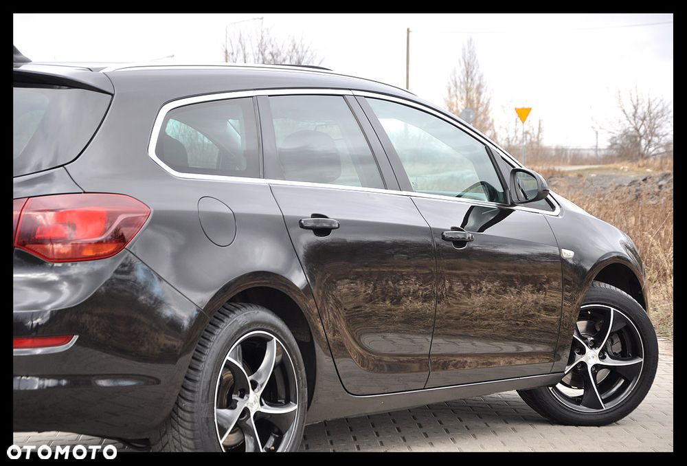 Opel Astra 1.6 Turbo Innovation - 12