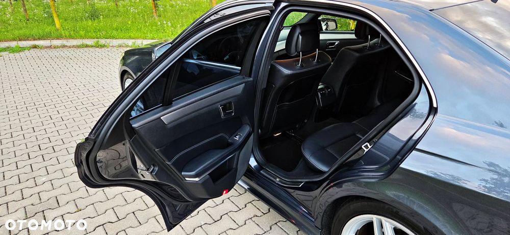 Mercedes-Benz Klasa E 200 CDI 7G-TRONIC - 34