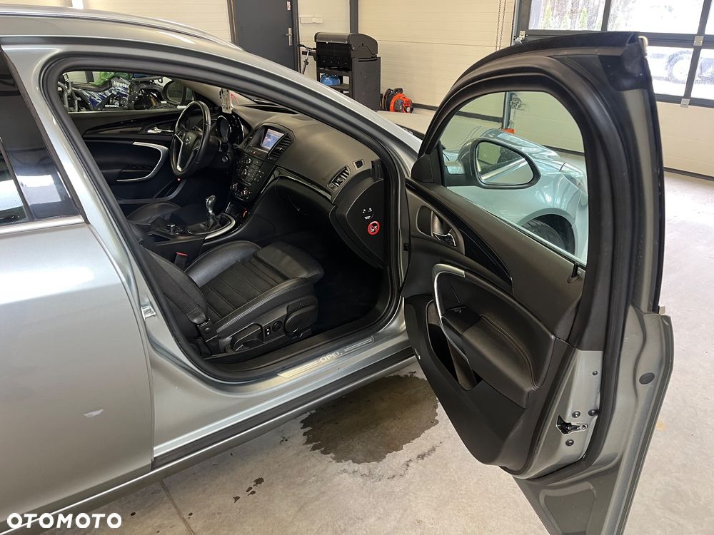 Opel Insignia 2.0 CDTI EcoFLEX Cosmo - 22