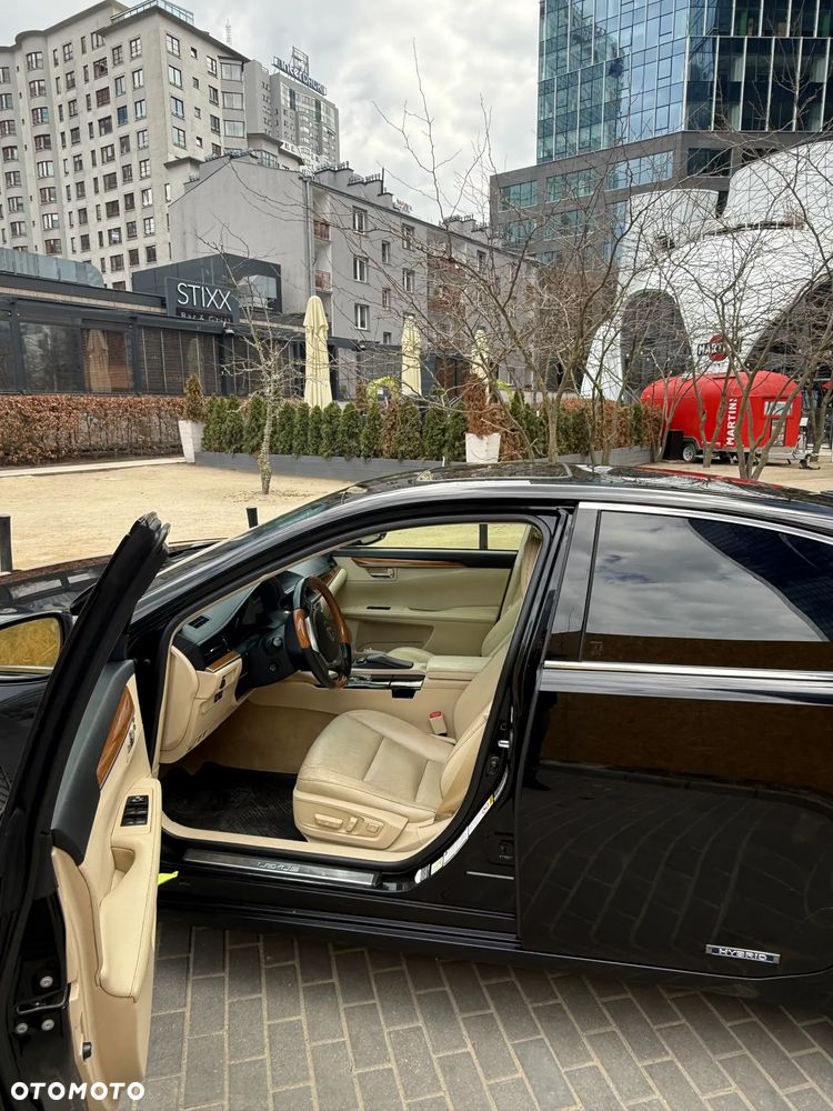 Lexus ES - 18