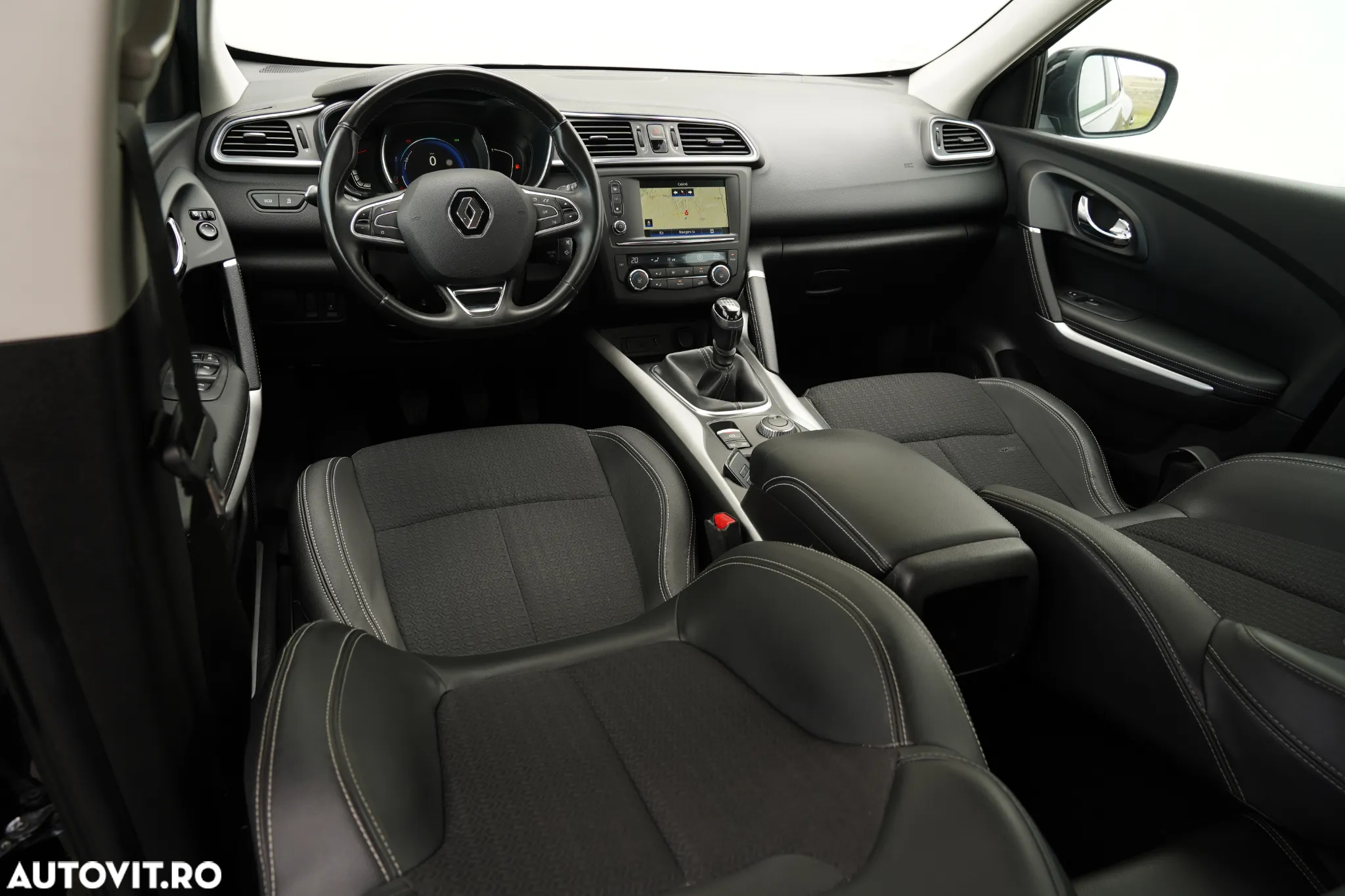 Renault Kadjar 1.6 DCI 4X4 Intens - 10