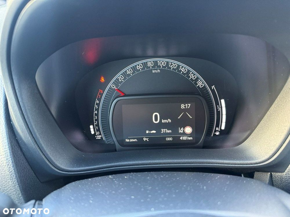 Toyota Aygo X - 12