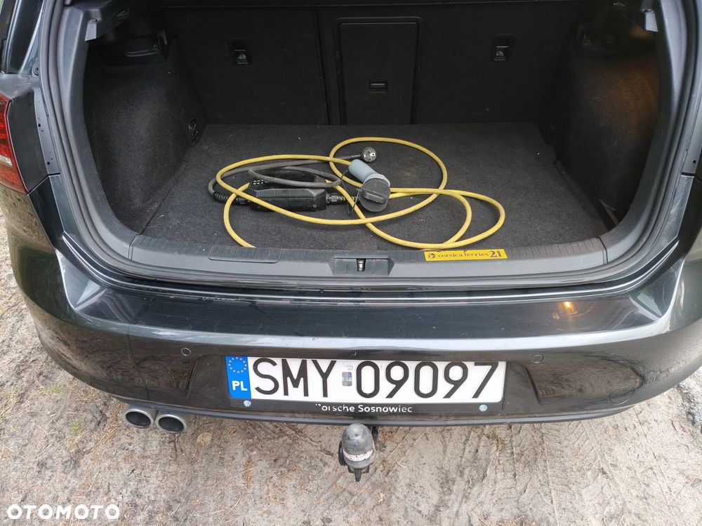 Volkswagen Golf - 11