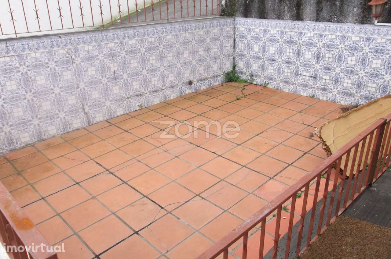 Prédio situado em Cucujães para investimento! - Grande imagem: 4/30