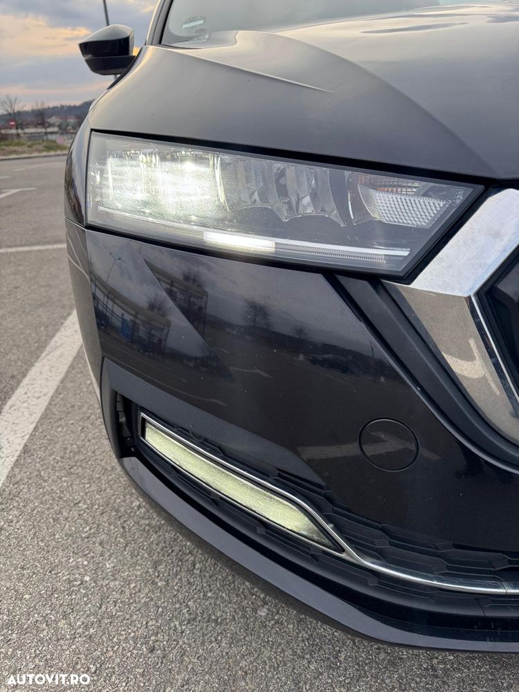 Skoda Octavia 2.0 TDI (Green tec) DSG Style - 9