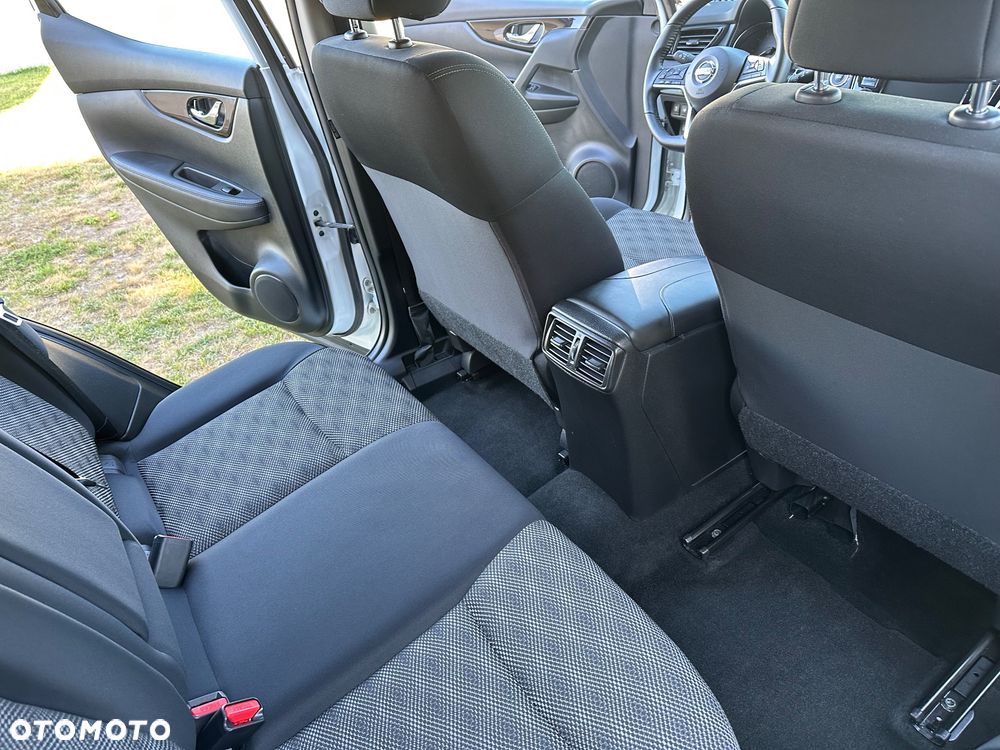 Nissan Qashqai - 14