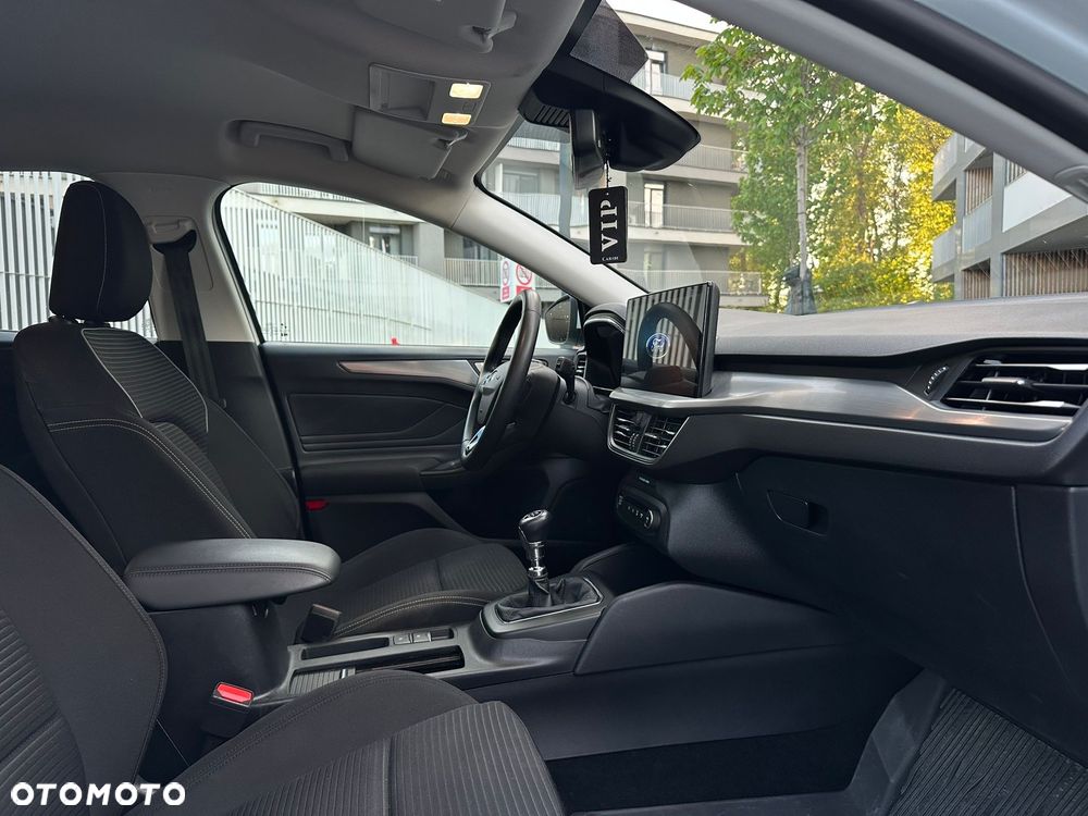 Ford Focus 1.0 EcoBoost Titanium Style - 17