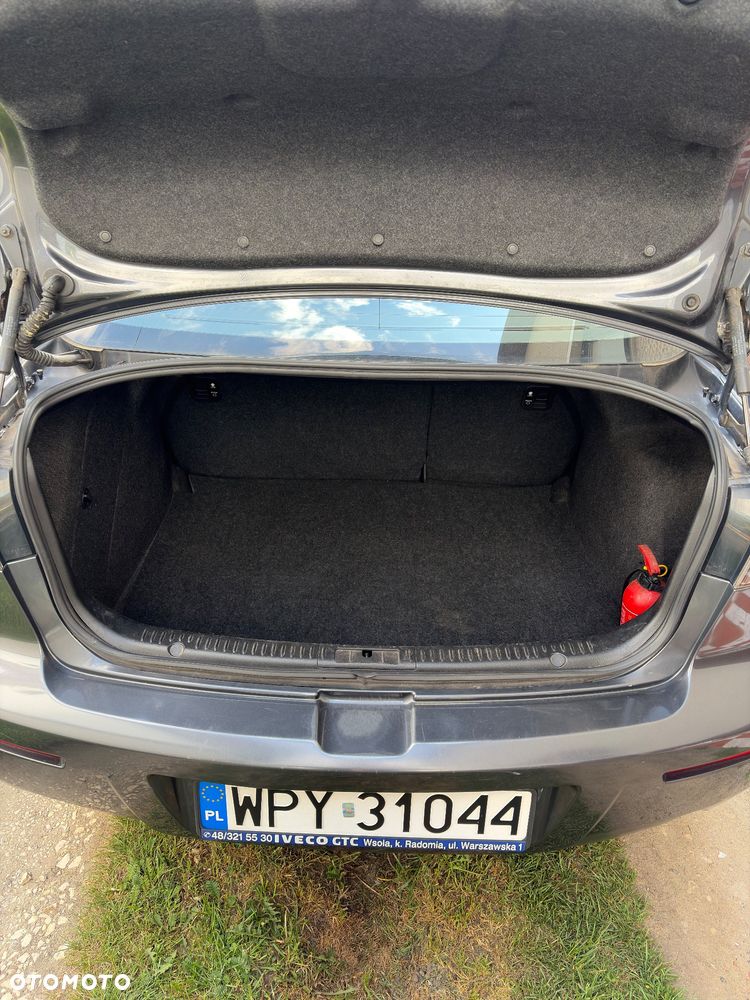 Mazda 3 1.6 Active - 10